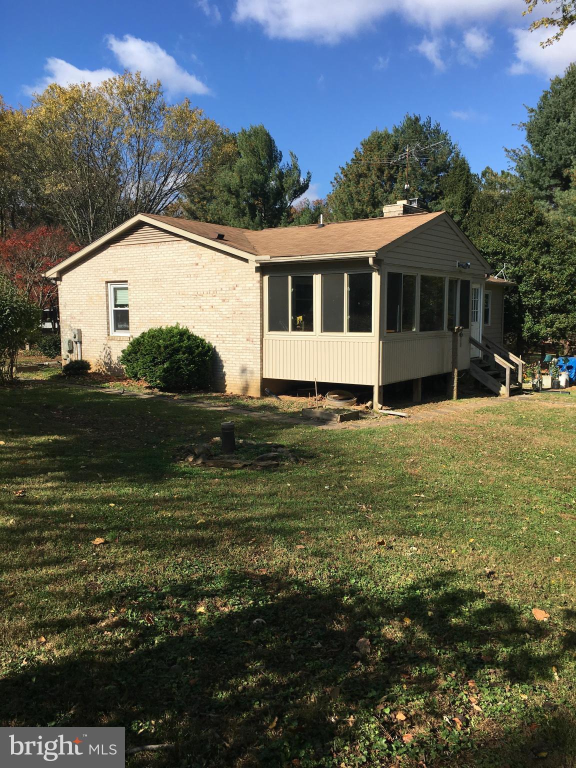 16424 Old Frederick Road Mount Airy, MD 21771 - Photo 3 of 26 Exterior (General)