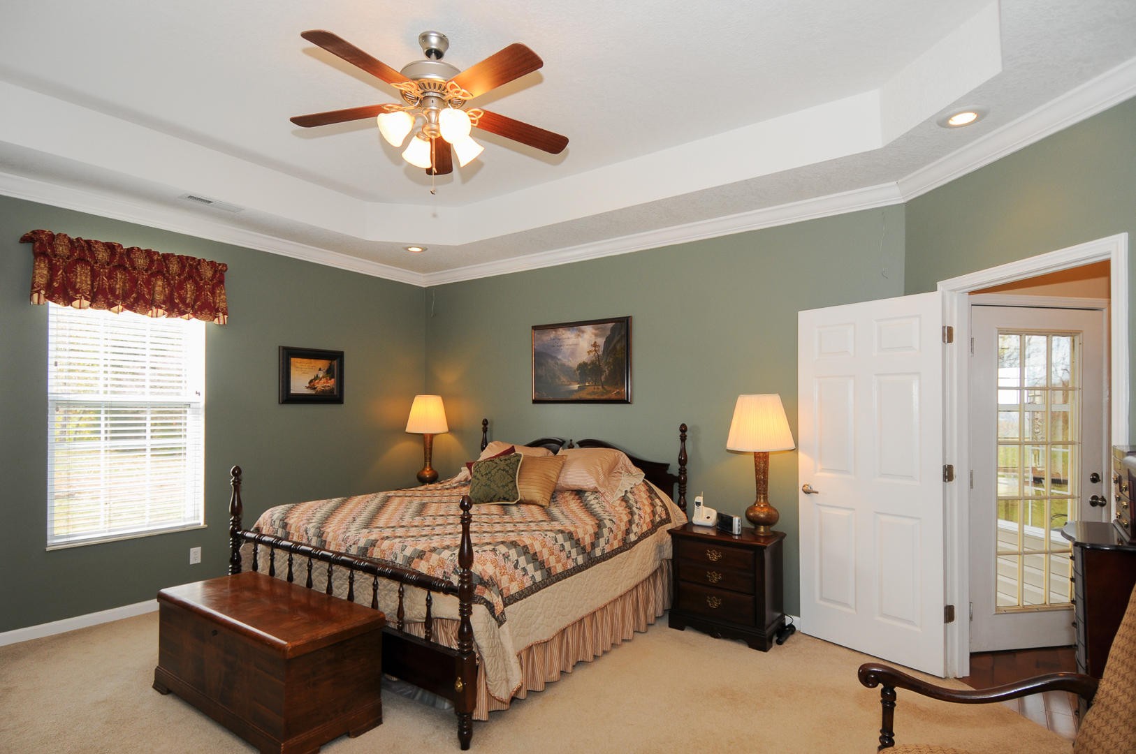 5656 North Trigonia Road Greenback, TN 37742 - Photo 8 of 40 a bedroom with a bed and window