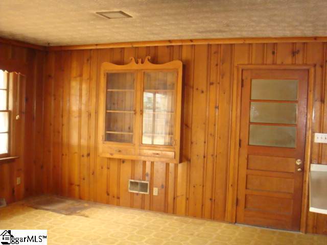 3304 Old Easley Bridge Road Greenville, SC 29611 - Photo 8 of 17 Gallery Image 8