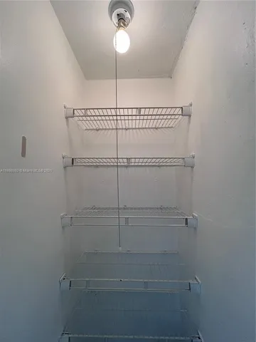 $2,000 | 14501 North Kendall Drive, Unit 408H, Miami, FL 33186