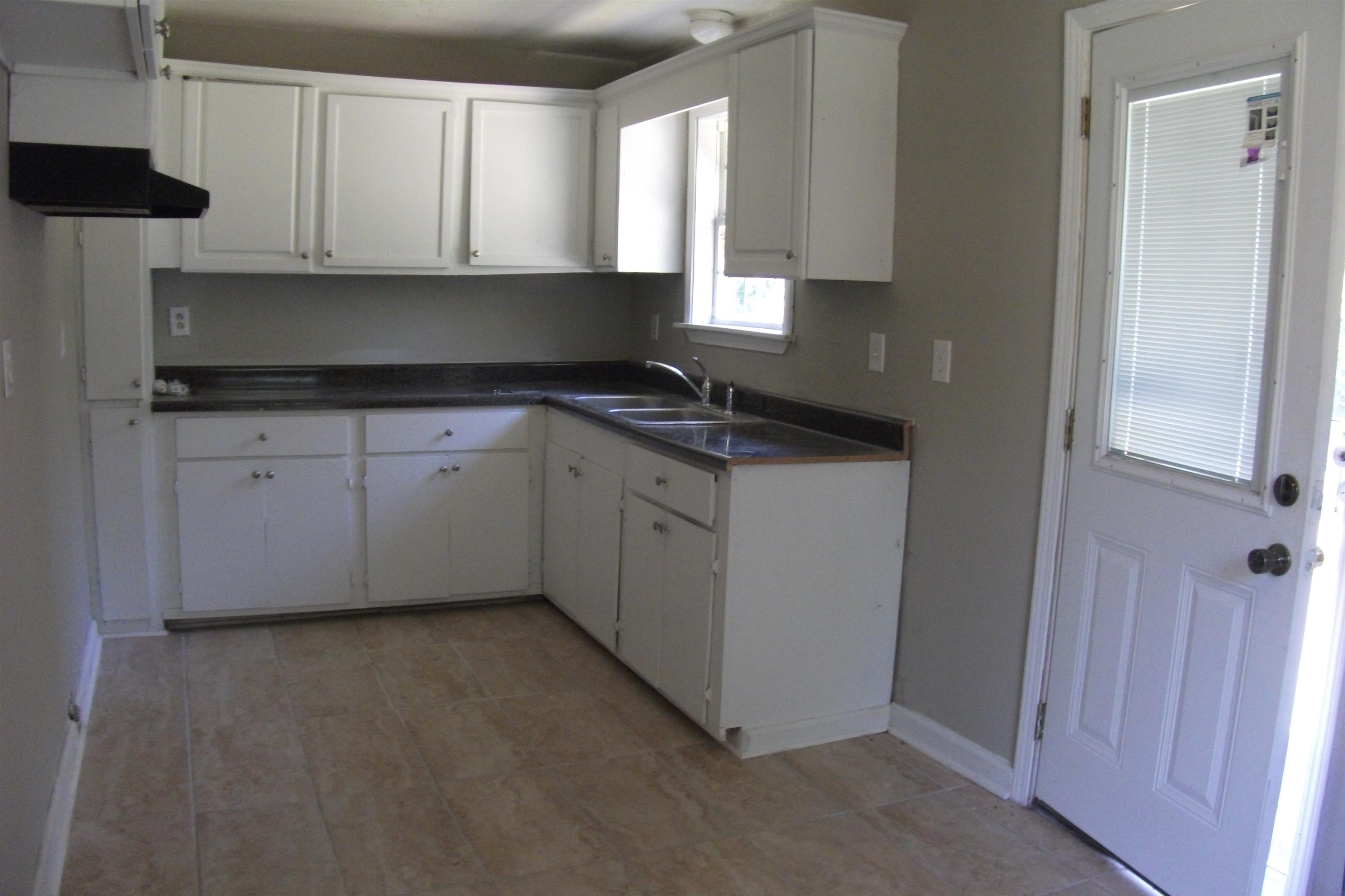 295 Thomas Road Eads, TN 38028 - Photo 4 of 19 Gallery Image 4