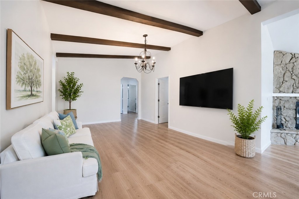 44545 Springwood Circle Hemet, CA 92544 - Photo 8 of 53 virtual staging