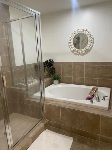 $3,600 | 420 Barcelona Drive, St. Petersburg, FL 33716