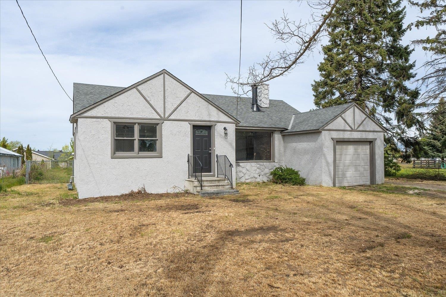 114 South Manifold Road Spokane Valley, WA 99016 - Photo 3 of 35 Gallery Image 3