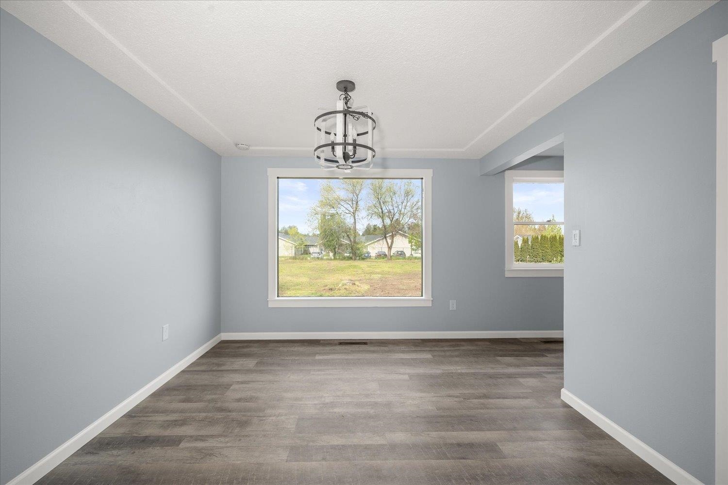 114 South Manifold Road Spokane Valley, WA 99016 - Photo 9 of 35 Gallery Image 9
