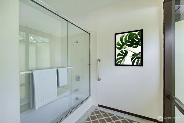 $5,500 | 1615 85th Avenue Northeast, Clyde Hill, WA 98004