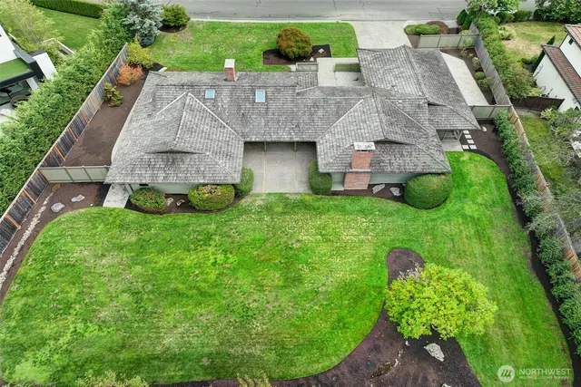 $5,500 | 1615 85th Avenue Northeast, Clyde Hill, WA 98004