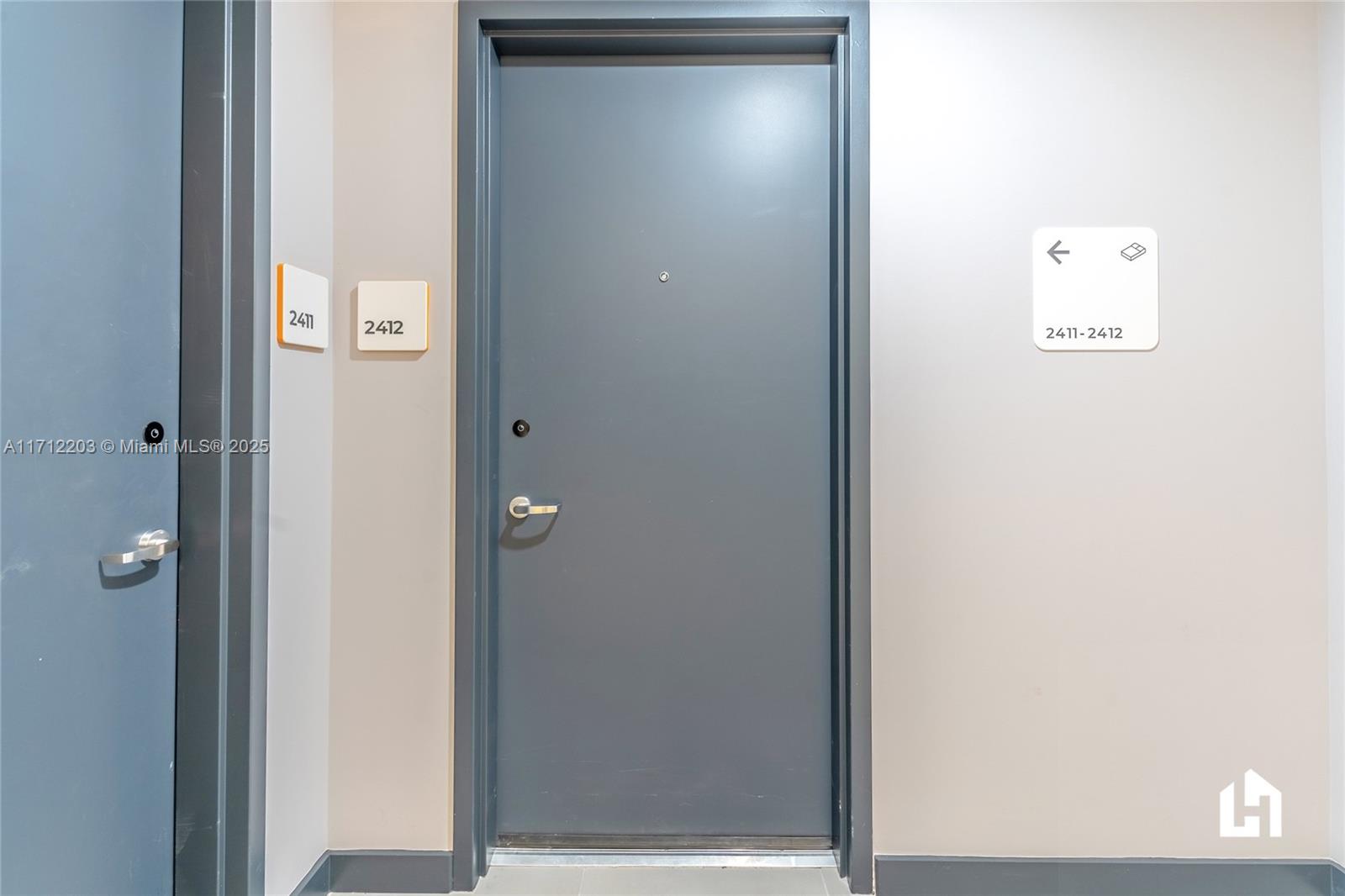 227 Northeast 2nd Street, Unit 2412 Miami, FL 33132 - Photo 25 of 37