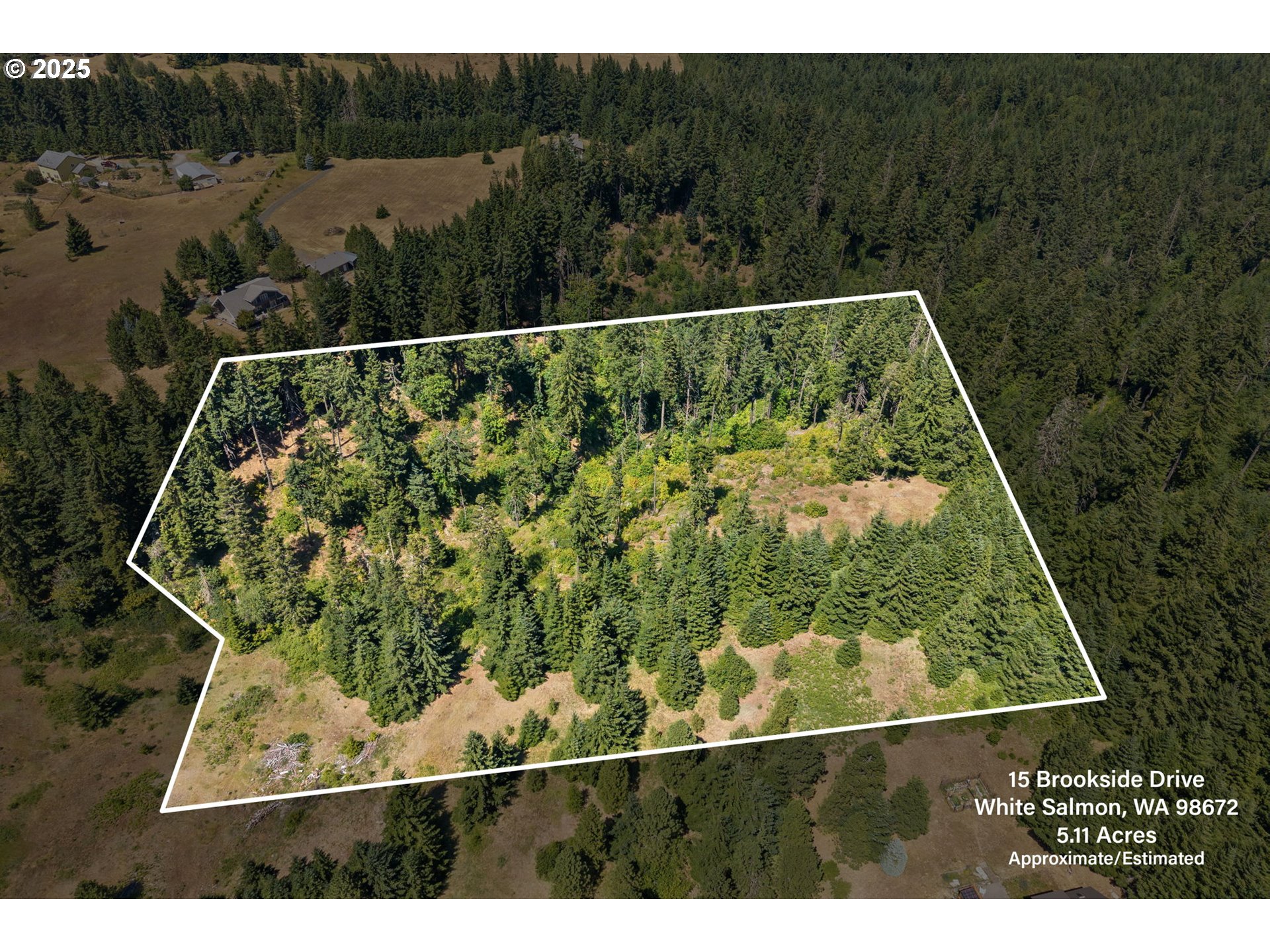 15 Brookside Road White Salmon, WA 98672 - Photo 2 of 27 a view of a yard