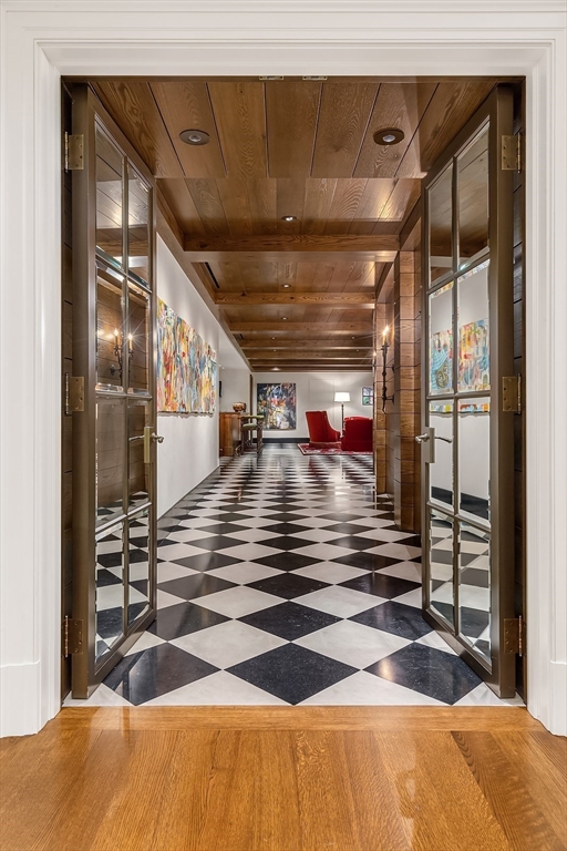 180 Ash Street Weston, MA 02493 - Photo 30 of 39 a view of entryway