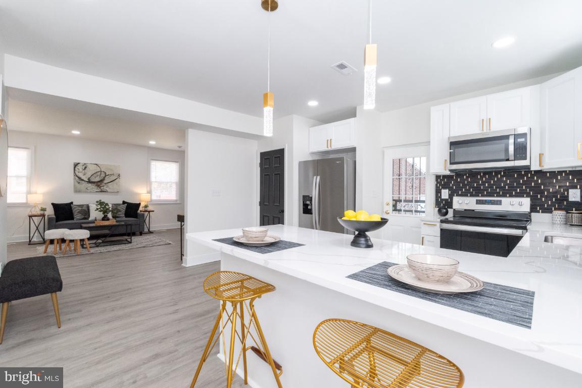 3314 Barrington Road Baltimore, MD 21215 - Photo 13 of 15 Gallery Image 13