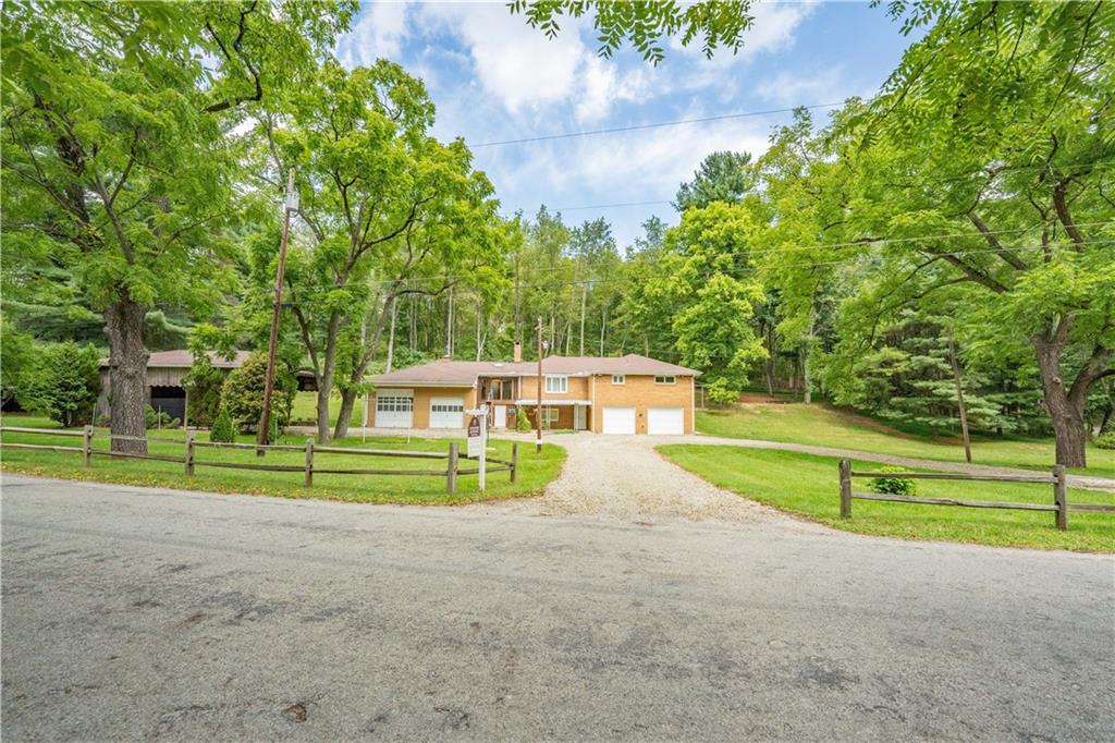 251 Reservoir Road Apollo, PA 15613 - Photo 3 of 25 Gallery Image 3