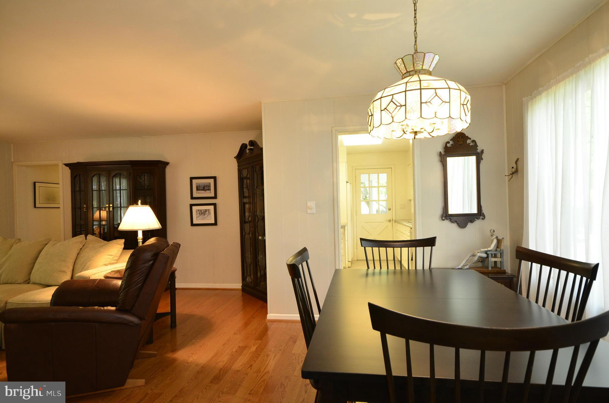 5807 Anniston Road Bethesda, MD 20817 - Photo 9 of 28 Dining Room