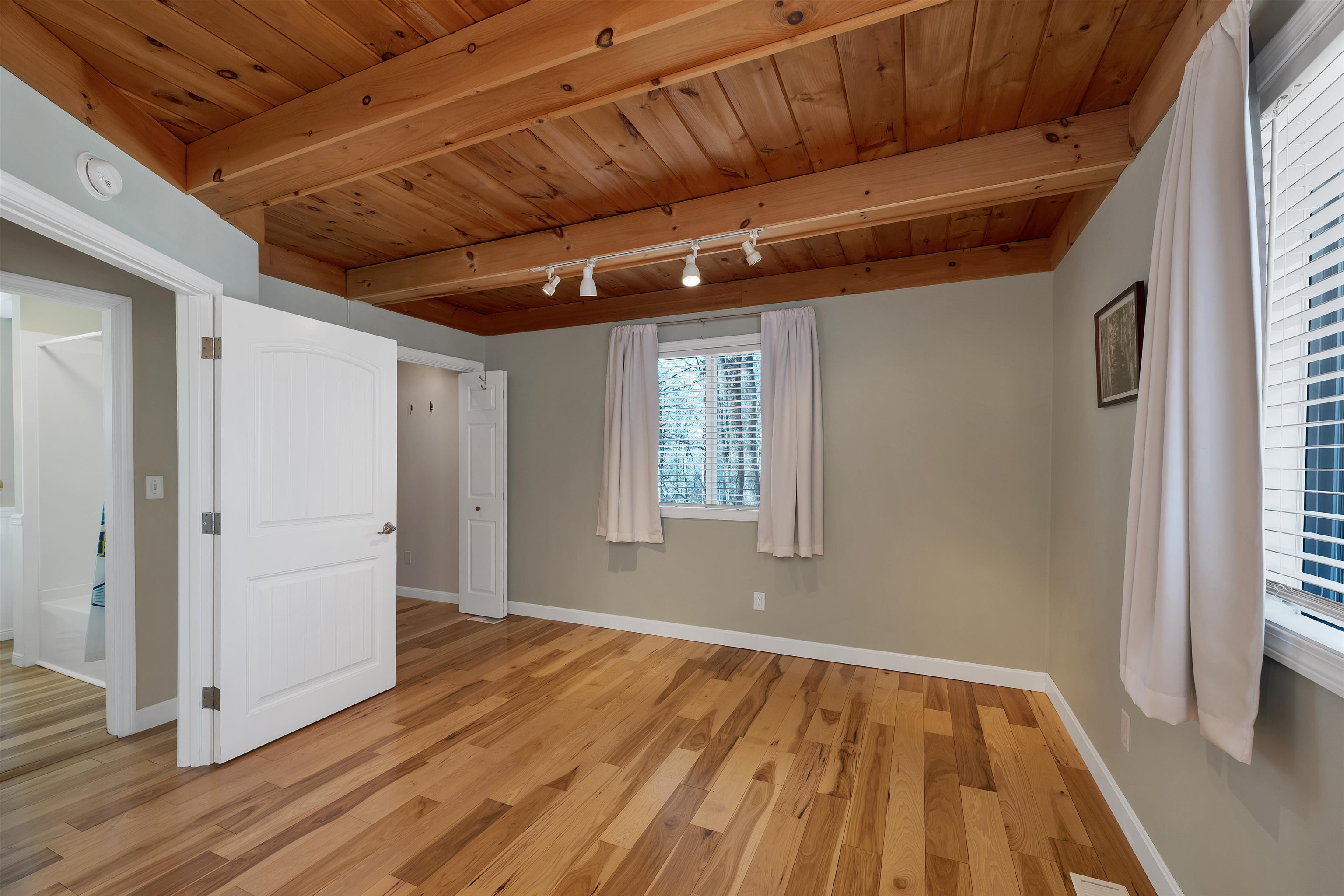 20 Alberg Road Tuftonboro, NH 03816 - Photo 17 of 51