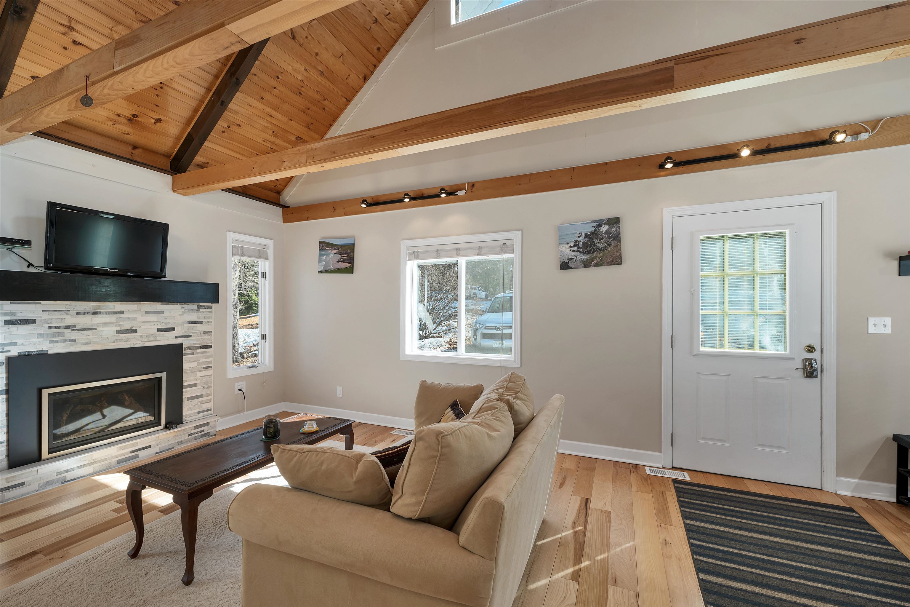 20 Alberg Road Tuftonboro, NH 03816 - Photo 8 of 51