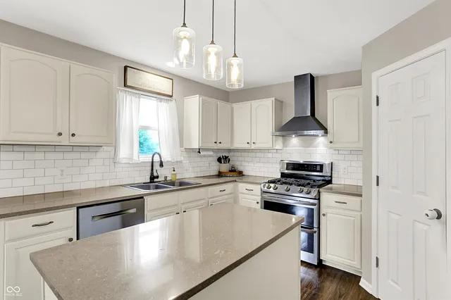 $449,900 | 12004 Gatwick View Drive, Fishers, IN 46037