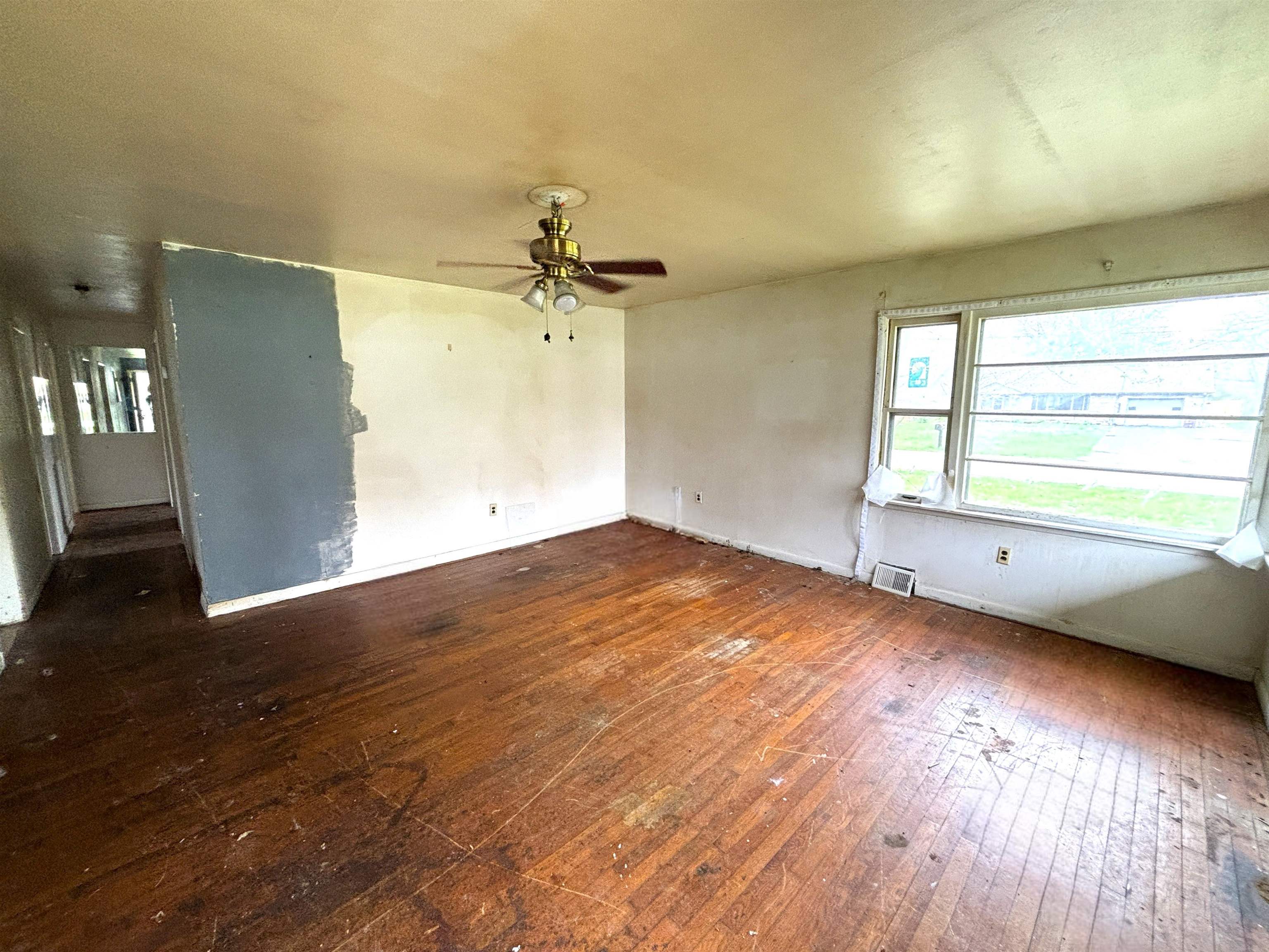 1827 Will James Road Rockford, IL 61109 - Photo 3 of 13 Gallery Image 3