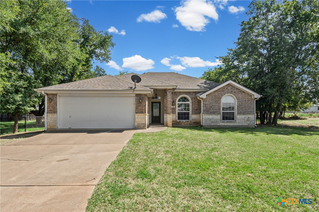 16 Buckskin Loop Belton, TX 76513 - Photo 2 of 15