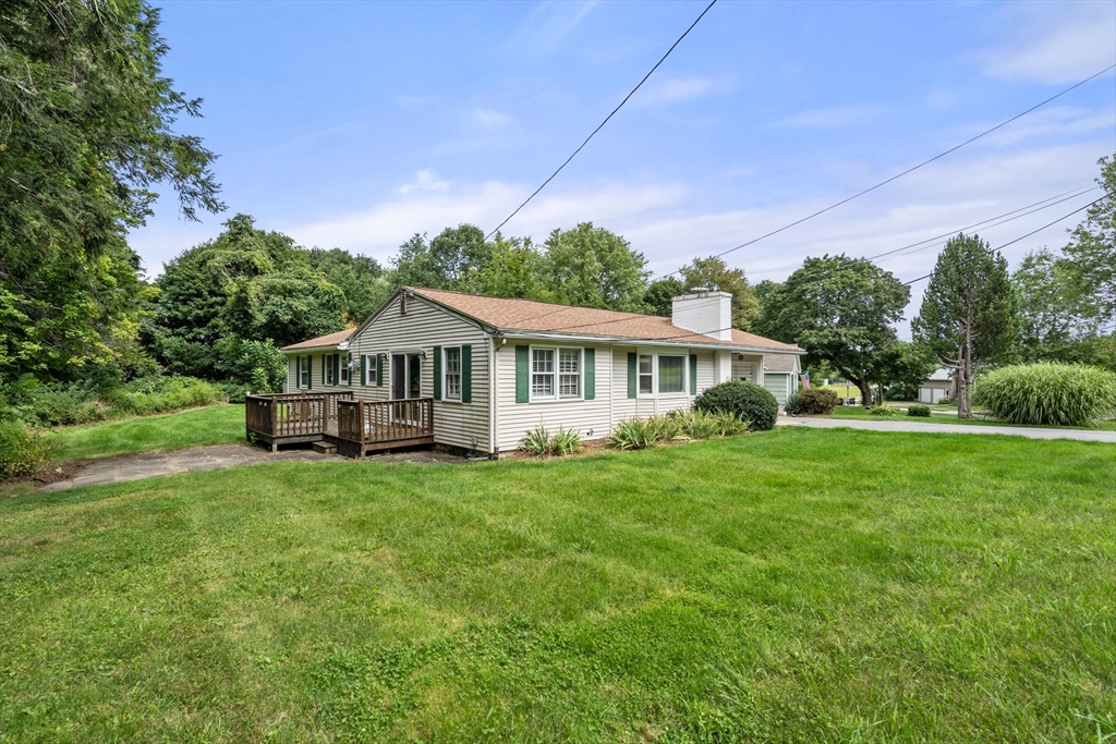62 Nelson Place Worcester, MA 01605 - Photo 22 of 33 a view of a house with a big yard