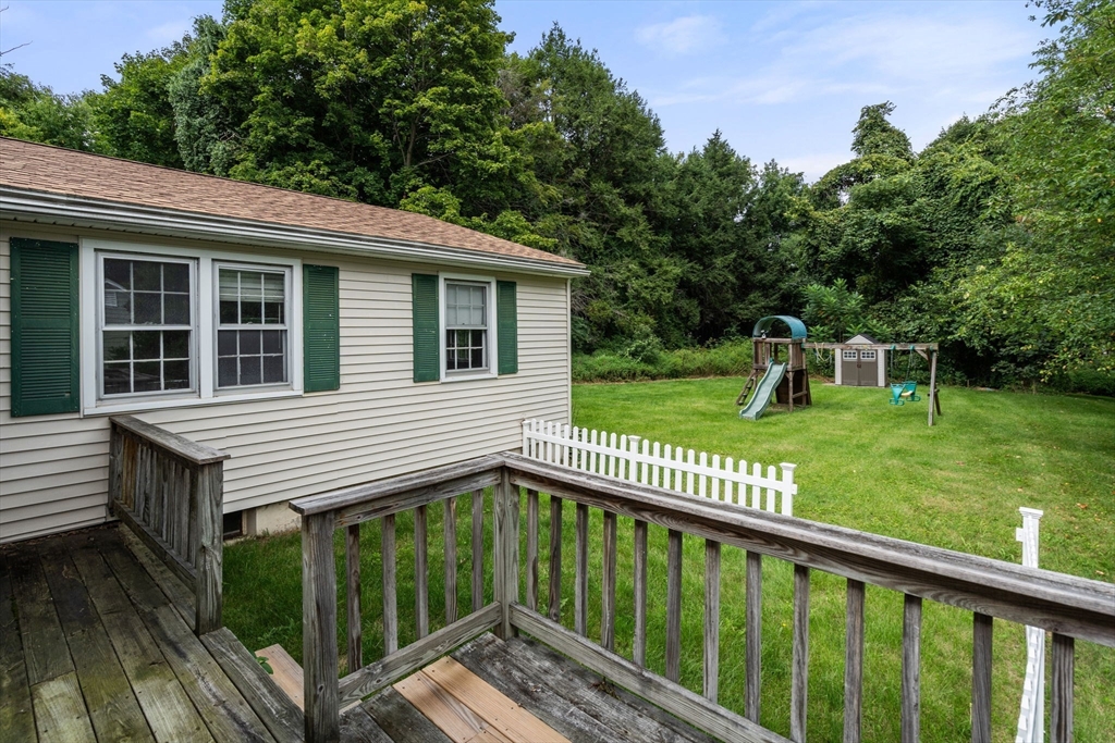 62 Nelson Place Worcester, MA 01605 - Photo 26 of 33 a view of a house with a yard