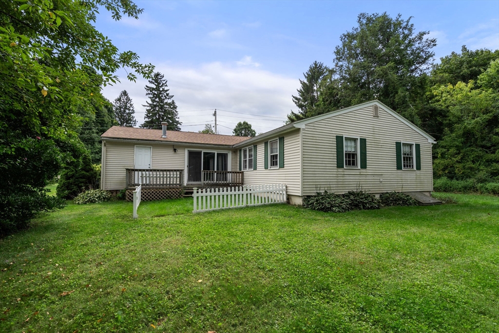 62 Nelson Place Worcester, MA 01605 - Photo 27 of 33 a view of a house with a backyard