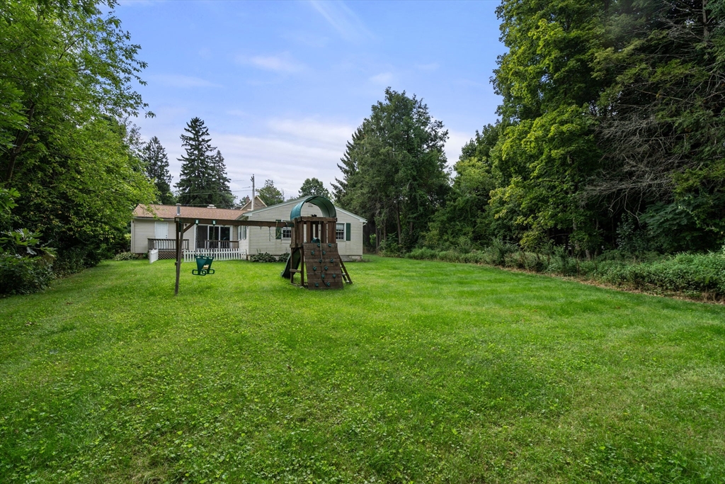 62 Nelson Place Worcester, MA 01605 - Photo 30 of 33 a view of a house with backyard and garden