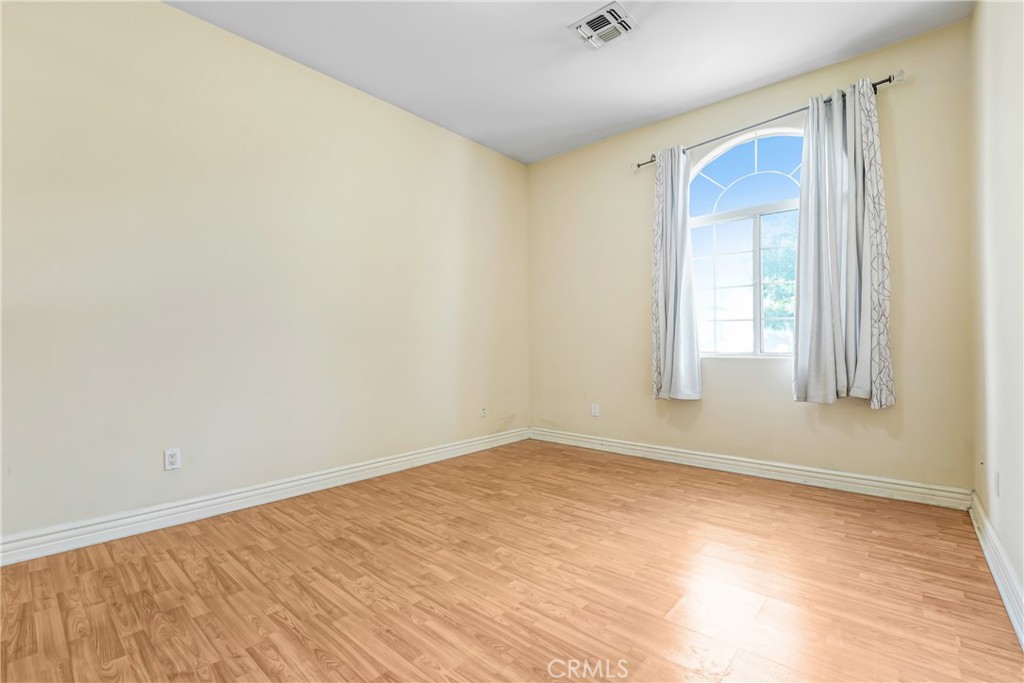 17919 Califa Street Encino, CA 91316 - Photo 11 of 11 a view of an empty room
