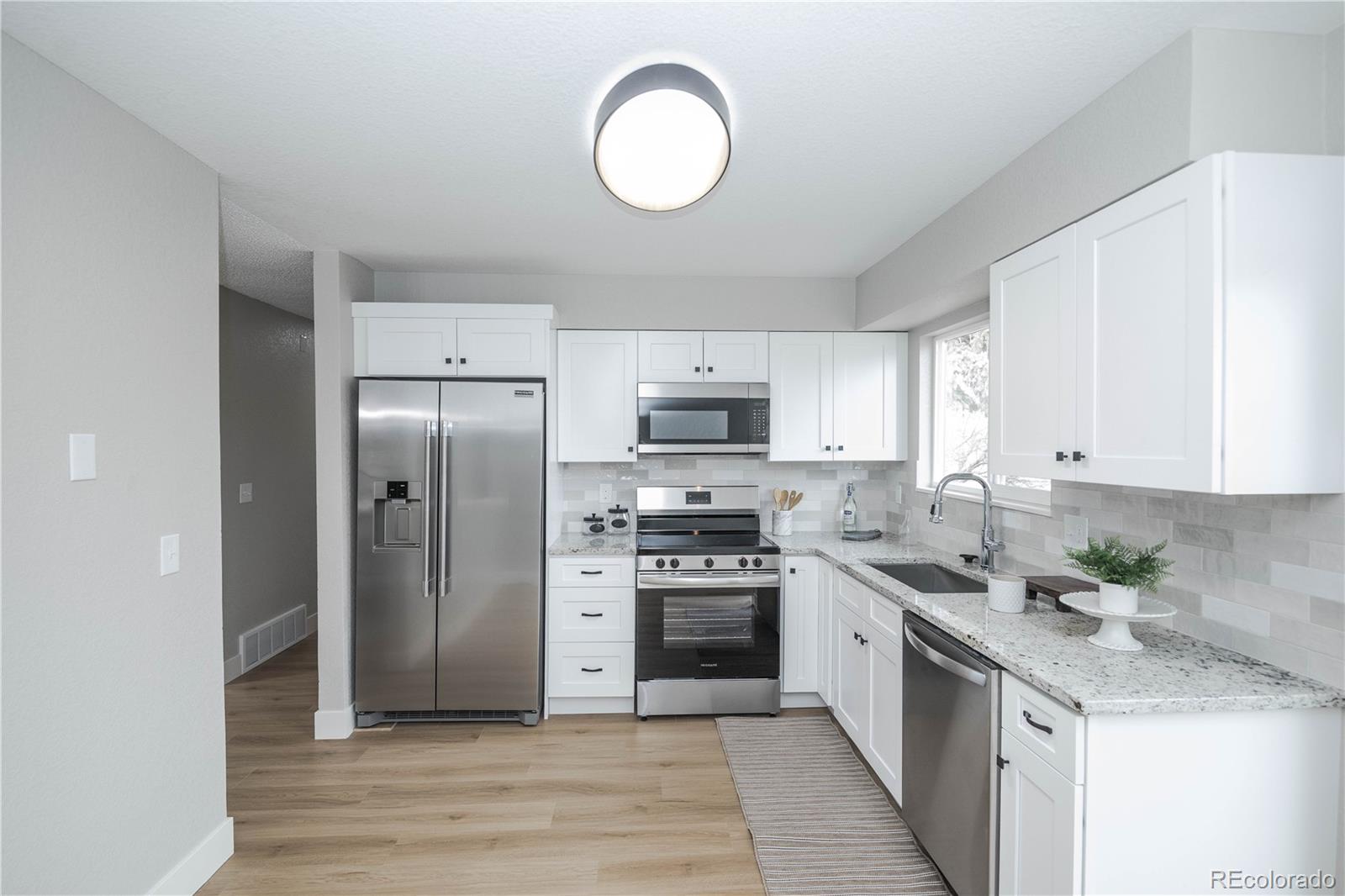 4306 South Zinnia Street Morrison, CO 80465 - Photo 10 of 47