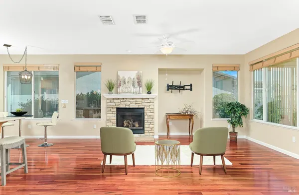 $429,000 | 514 Palisades Drive, Rio Vista, CA 94571