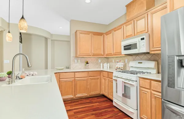 $429,000 | 514 Palisades Drive, Rio Vista, CA 94571