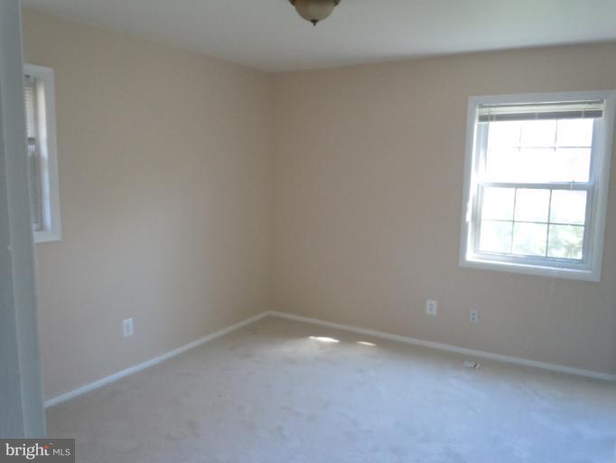 7131 Dalhouse Street Springfield, VA 22151 - Photo 6 of 10 Bedroom