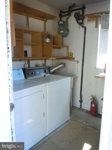 7131 Dalhouse Street Springfield, VA 22151 - Photo 7 of 10 Utility Room
