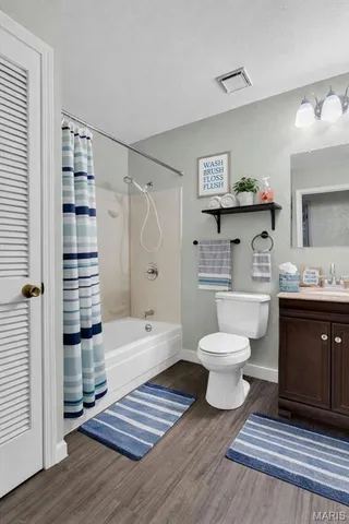 $318,000 | 934 Silverstone Drive, St. Charles, MO 63303