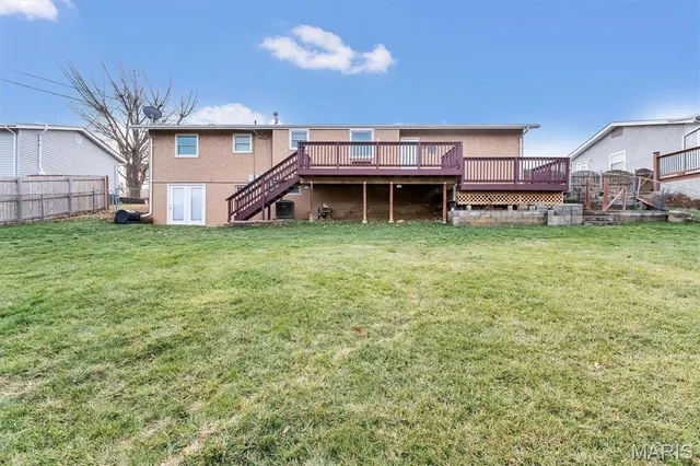 $318,000 | 934 Silverstone Drive, St. Charles, MO 63303