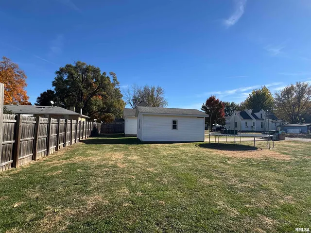 $85,000 | 217 South 9th Street, Cuba, IL 61427