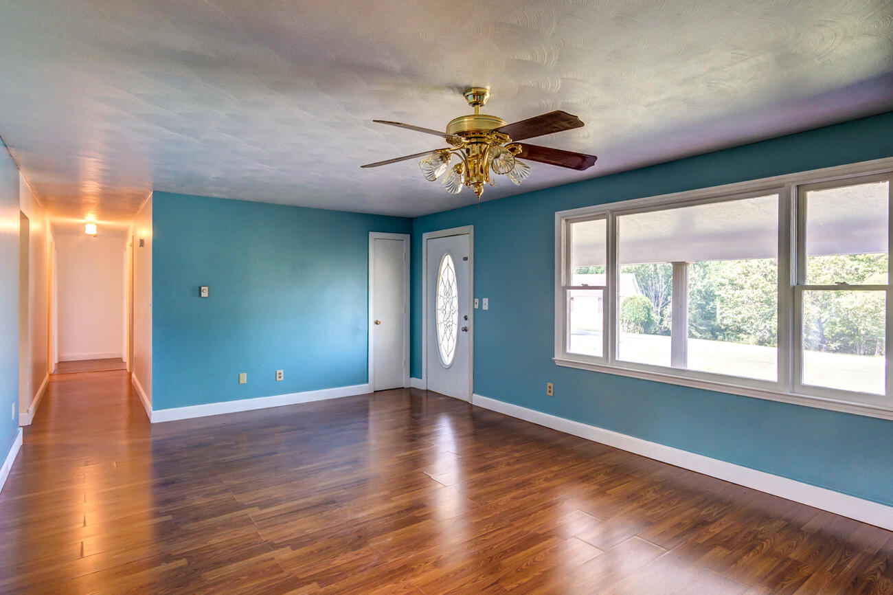 221 Jchs Road McKee, KY 40447 - Photo 7 of 35 153
