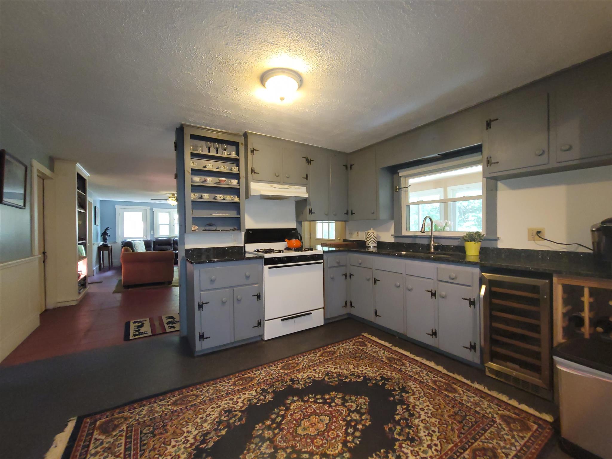 160 Drew Road Hopkinton, NH 03229 - Photo 7 of 38