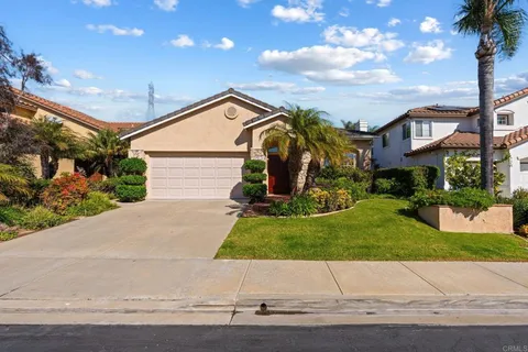 $1,595,000 | 2916 Avenida Valera, Carlsbad, CA 92009