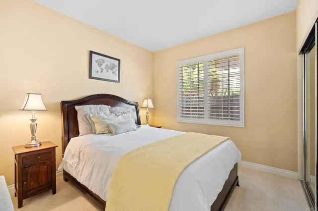 $1,595,000 | 2916 Avenida Valera, Carlsbad, CA 92009