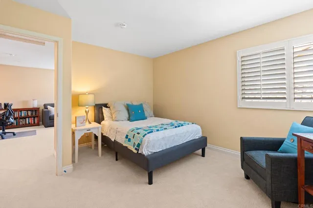 $1,595,000 | 2916 Avenida Valera, Carlsbad, CA 92009