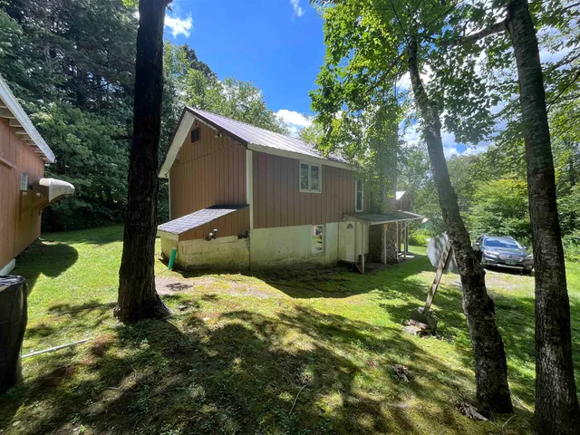 $299,000 | 91 Happy Haven Road, Wilmington, VT 05363