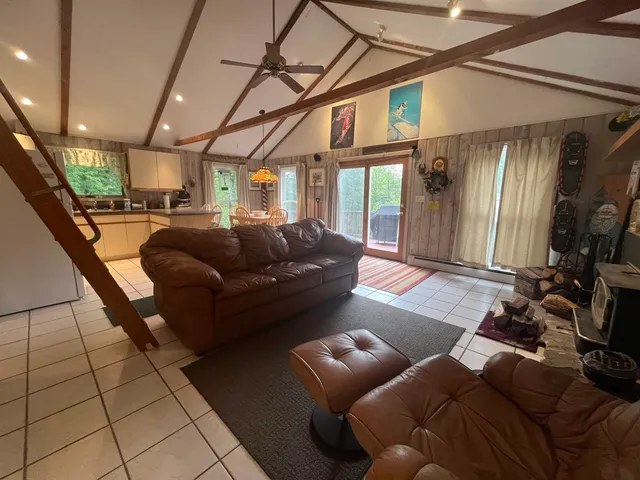 $299,000 | 91 Happy Haven Road, Wilmington, VT 05363