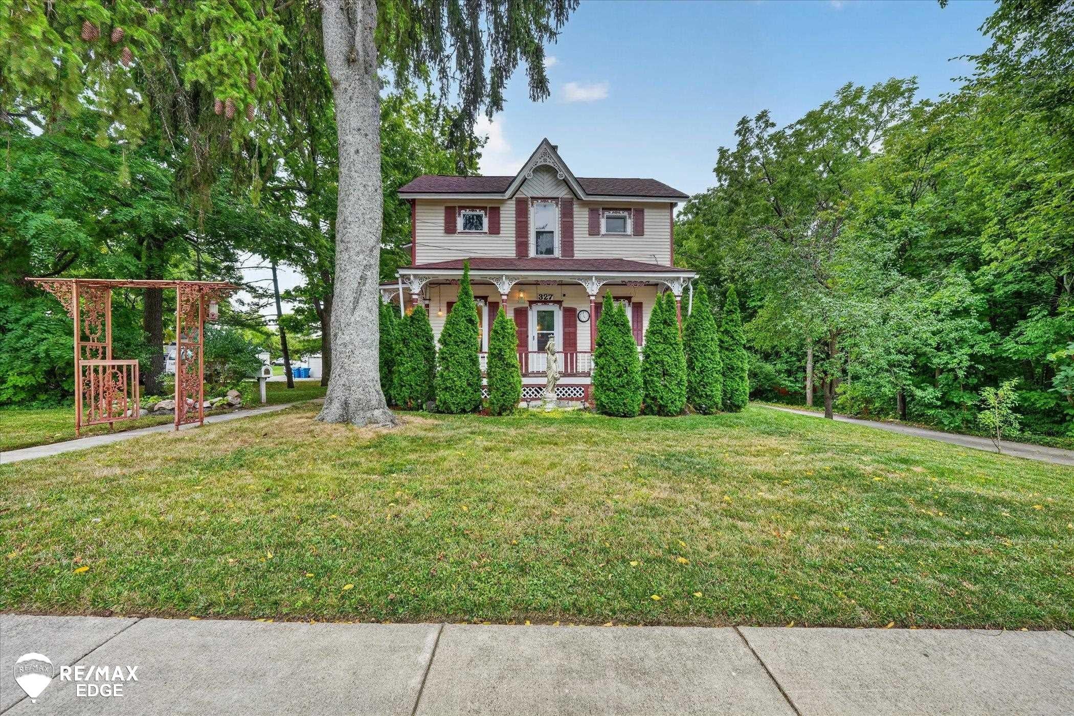 327 Reid Road Grand Blanc, MI 48439 - Photo 1 of 6 Gallery Image 1
