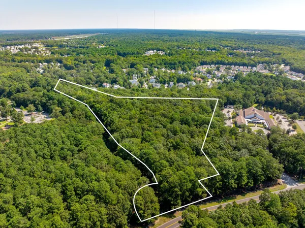 $1,195,000 | 0 Darrell Creek Trail, Mount Pleasant, SC 29466