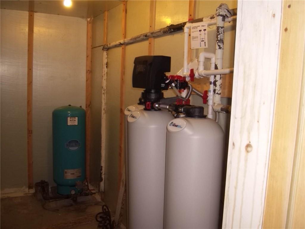 161 Mellon Road New Brighton, PA 15066 - Photo 23 of 28 New Water treatment and Storage