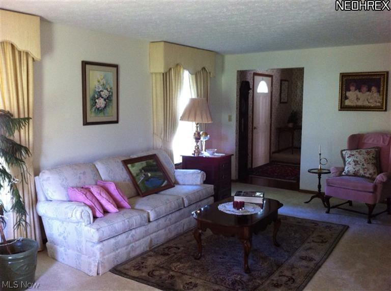 2283 South Medina Line Road Wadsworth, OH 44281 - Photo 12 of 22 Gallery Image 12