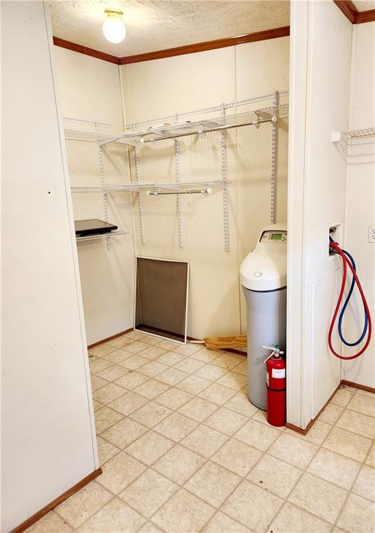 196 Weaver Run Road Washington, PA 15301 - Photo 19 of 24 Gallery Image 19