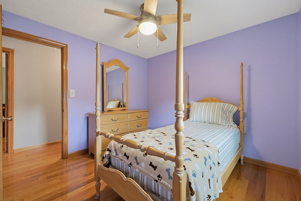 19 Bellflower Road Billerica, MA 01821 - Photo 31 of 42 Gallery Image 31