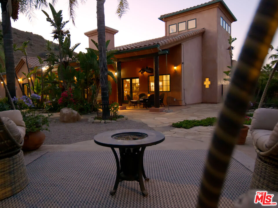 1351 Decker Road Malibu, CA 90265 - Photo 15 of 54