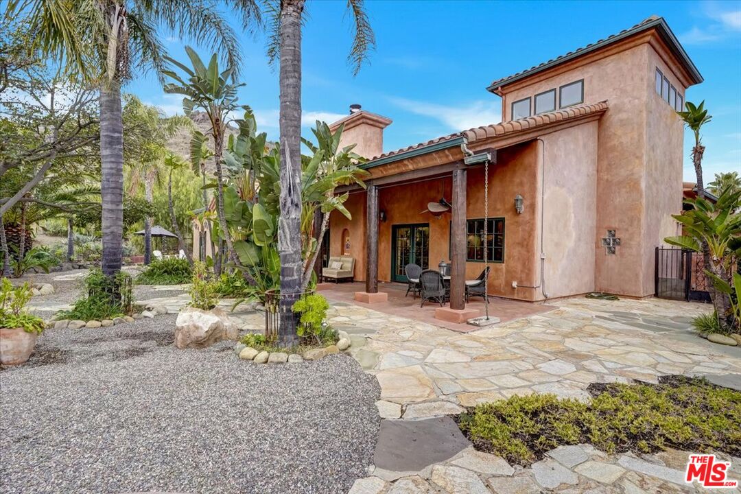 1351 Decker Road Malibu, CA 90265 - Photo 16 of 54